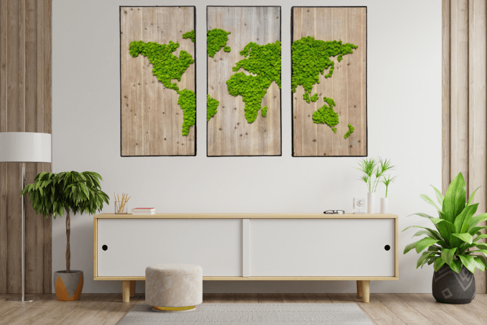 Triptyque végétal avec dessin de la carte du monde