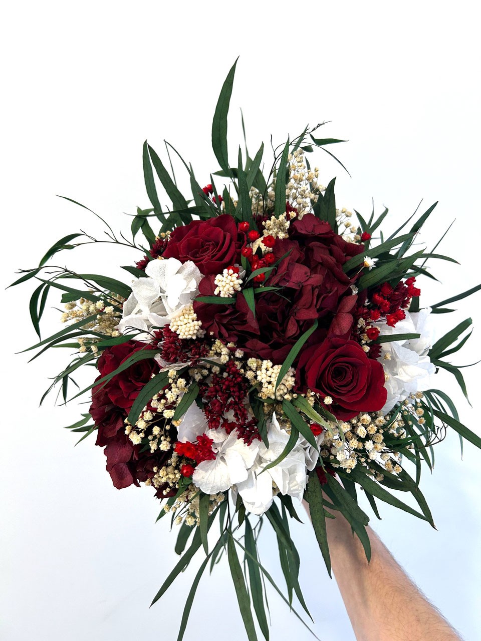 Bouquet de fleurs rouges et blanches