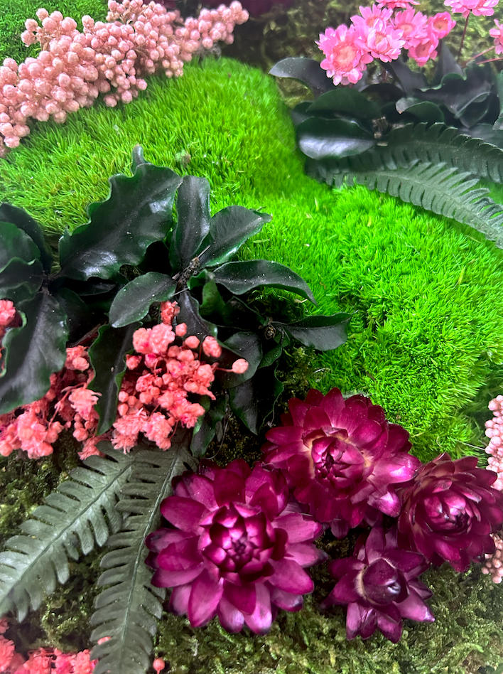 Hexagone végétal avec fleurs roses