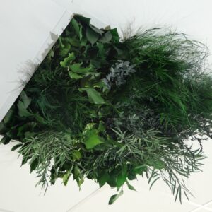 Dalle de plafond végétale avec feuillages verts